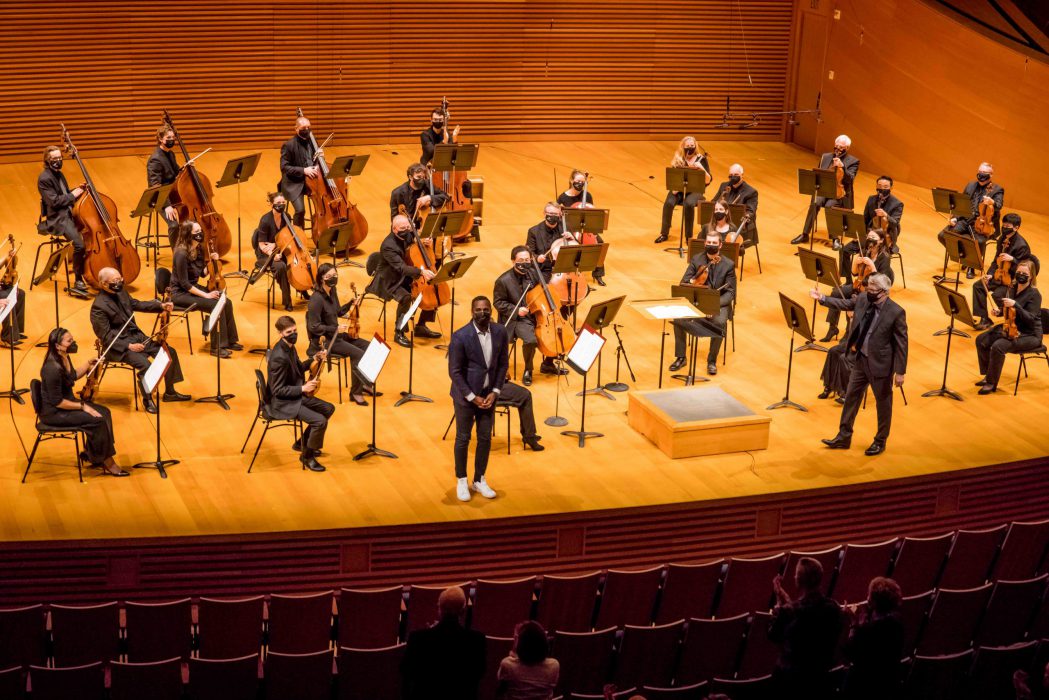 Kansas City Symphony Jubilantly Welcomes Audience Back To Helzberg Hall