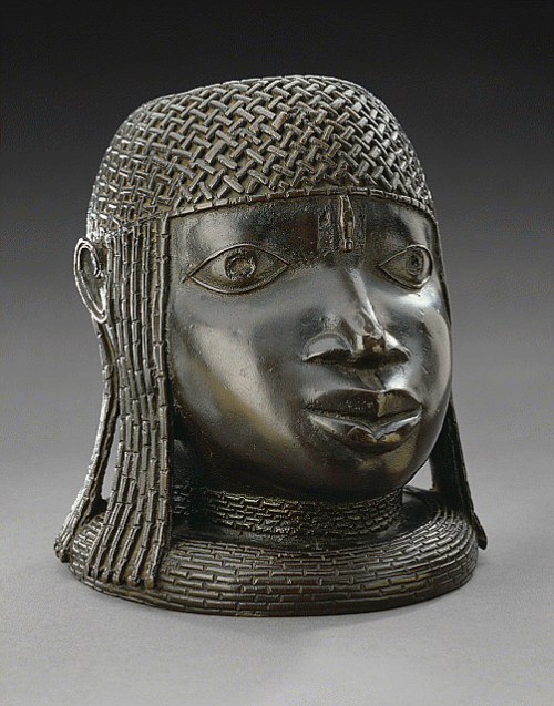 “Commemorative Head of an Oba”, Nigeria, Benin Kingdom, 16th century. Brass, height: 9 1/8 inches. Credit: Nelson-Atkins Museum of Art