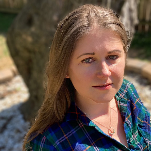 VivianKaneheadshot KC STUDIO